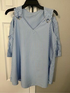SHEIN Light Blue & White Striped Cold-Shoulder Blouse with Shorts Set